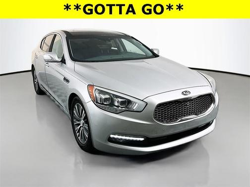 2017 Kia K900 Premium 3.8L