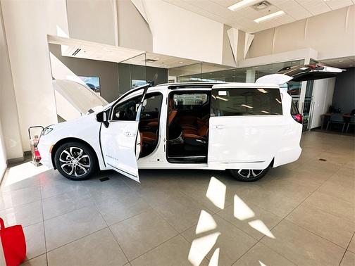 2026 Chrysler Pacifica Pinnacle