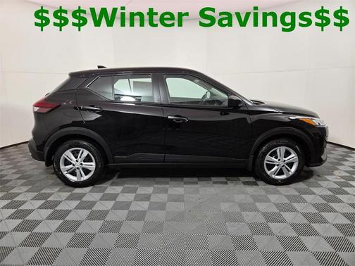 2025 Nissan Kicks Play S