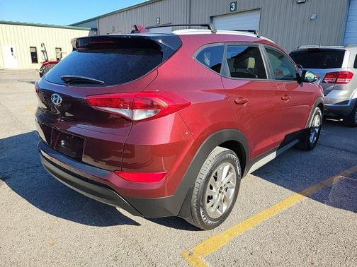 2017 Hyundai TUCSON SE Plus