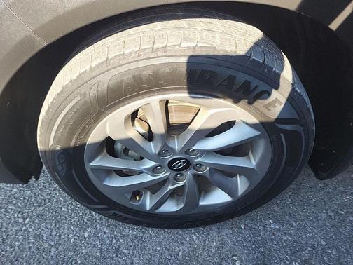 2017 Hyundai TUCSON SE Plus
