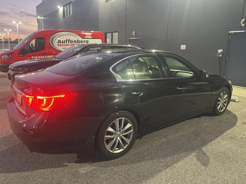 2017 INFINITI Q50 3.0T Premium