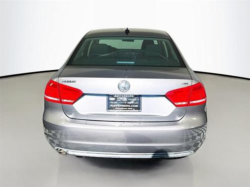 2013 Volkswagen Passat 2.5 SE