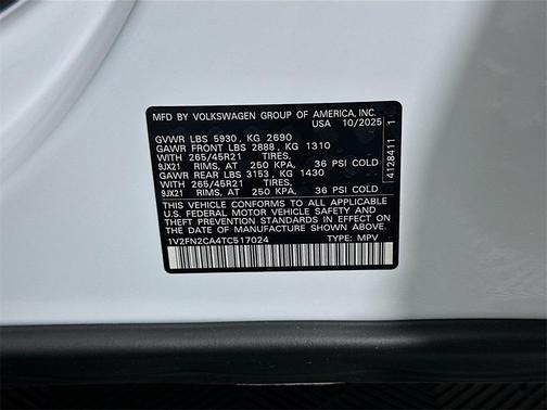 2026 Volkswagen Atlas 2.0T SEL Premium R-Line