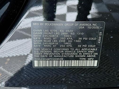 Deep Black Pearl Effect 2026 Volkswagen Atlas Cross Sport 2.0T SE