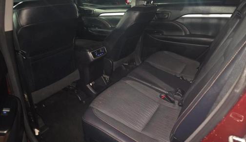2015 Toyota Highlander LE Plus