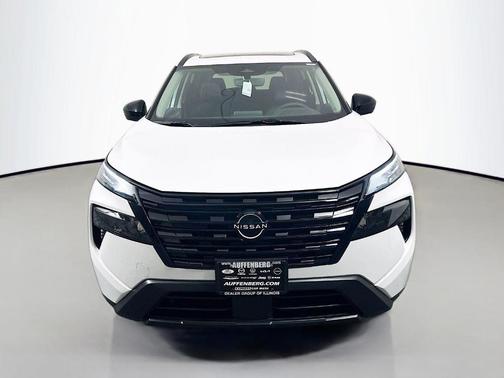 Pearl 2026 Nissan Rogue ARMOR
