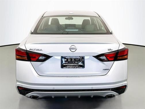 2025 Nissan Altima SL