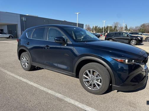 2023 Mazda CX-5 2.5 S Preferred Package