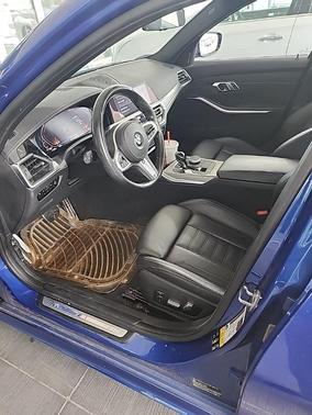 2019 BMW 330 i xDrive