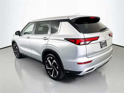 2022 Mitsubishi Outlander