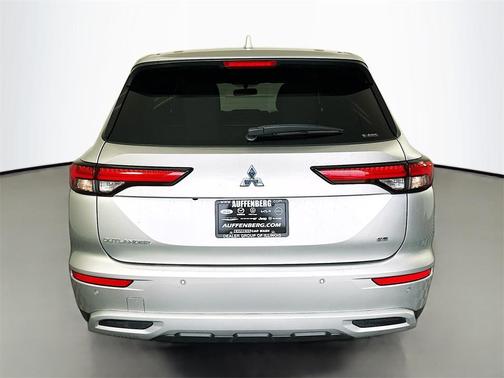 2022 Mitsubishi Outlander