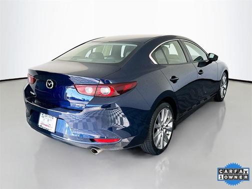 2022 Mazda Mazda3 FWD w/Select Package