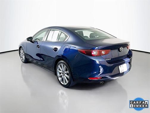 2022 Mazda Mazda3 FWD w/Select Package