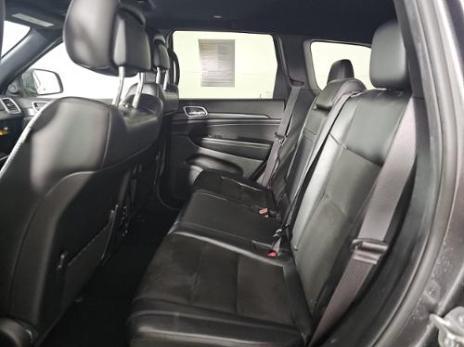 Granite Crystal Clearcoat Metallic 2020 Jeep Grand Cherokee Altitude