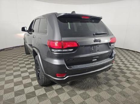 Granite Crystal Clearcoat Metallic 2020 Jeep Grand Cherokee Altitude