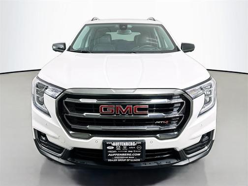 2022 GMC Terrain AT4