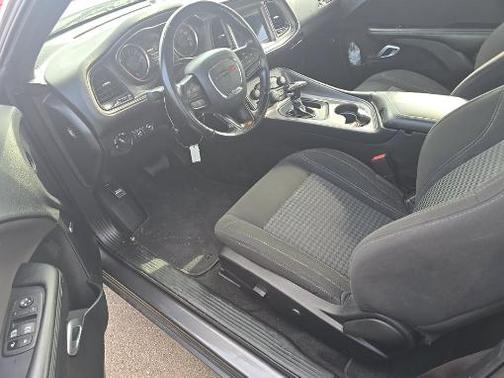 Granite Crystal Clearcoat Metallic 2023 Dodge Challenger SXT