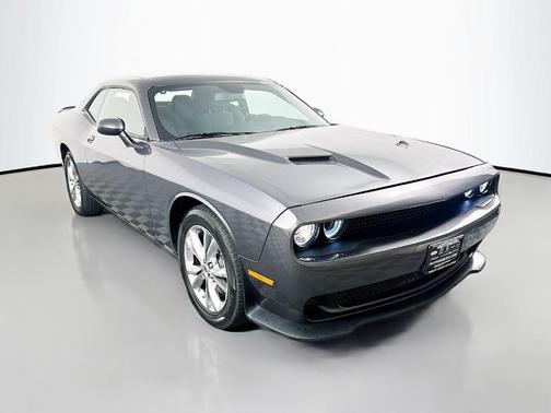 Granite Pearlcoat 2023 Dodge Challenger SXT