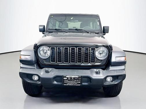 Black Clearcoat 2026 Jeep Wrangler Sport