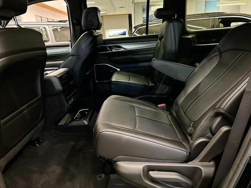 Black 2026 Jeep Grand Wagoneer Base