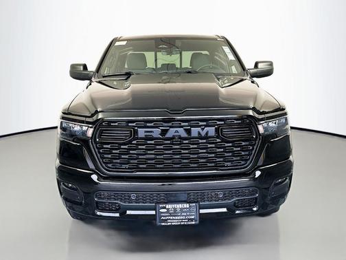Diamond Black 2026 RAM 1500 Express