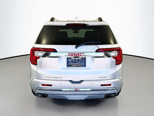 Quicksilver Metallic 2020 GMC Acadia Denali