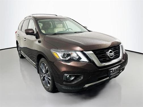 2020 Nissan Pathfinder Platinum