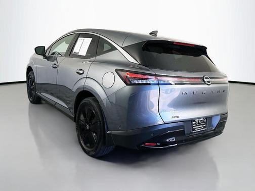 Gun Metallic 2025 Nissan Murano SV