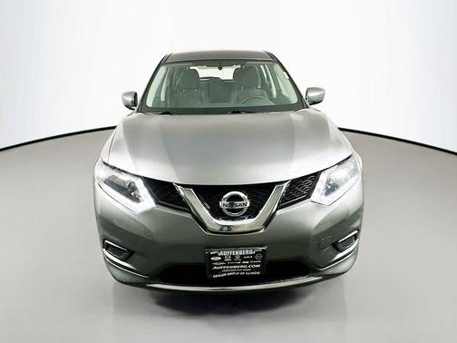 Gun Metallic 2016 Nissan Rogue S
