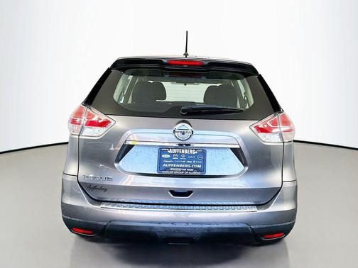 Gun Metallic 2016 Nissan Rogue S