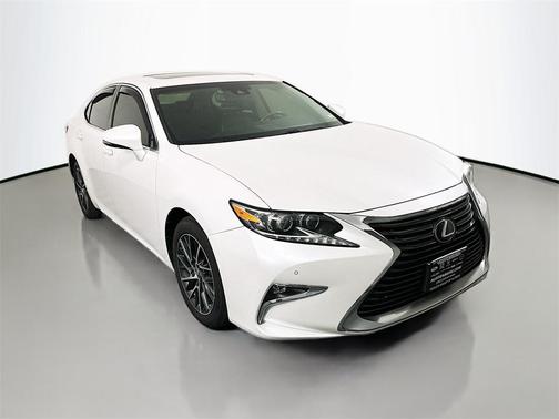 2017 Lexus ES 350 Base