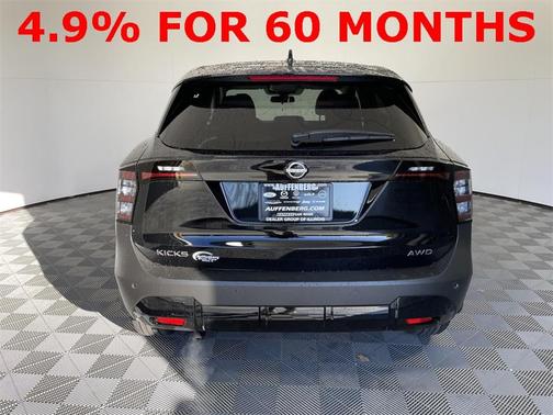 2025 Nissan Kicks SV