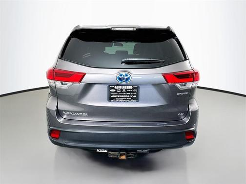 2019 Toyota Highlander Hybrid LE
