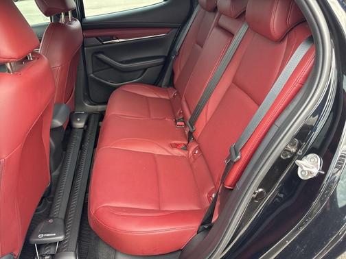 2025 Mazda Mazda3 FWD w/Premium Package