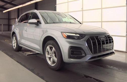 Florett Silver Metallic 2023 Audi Q5 40 Premium