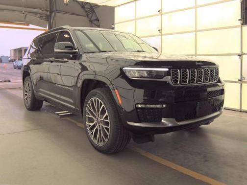 Diamond Black 2021 Jeep Grand Cherokee L Summit