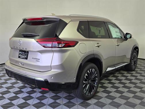 2025 Nissan Rogue Platinum