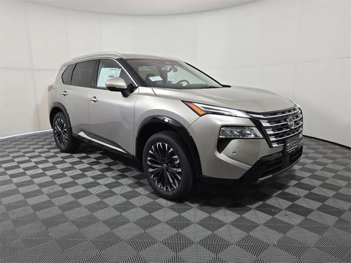 2025 Nissan Rogue Platinum