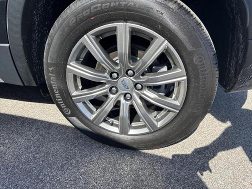 Stellar Black Metallic 2022 Cadillac XT4 Premium Luxury