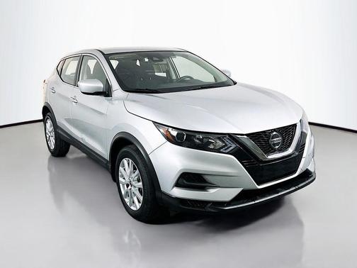 2022 Nissan Rogue Sport S