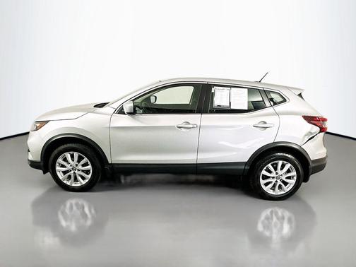 2022 Nissan Rogue Sport S
