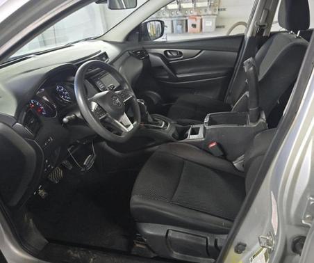 2022 Nissan Rogue Sport S