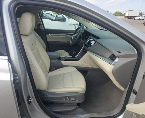 2020 Cadillac XT5 Premium Luxury