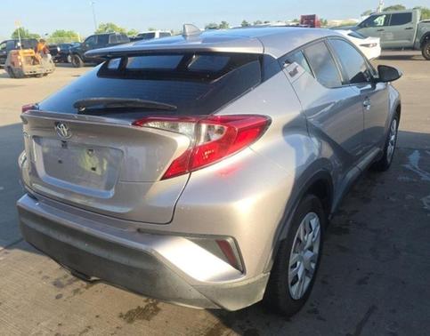 2020 Toyota C-HR LE