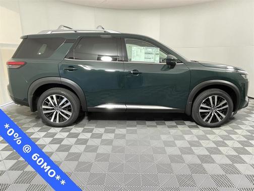 2025 Nissan Pathfinder Platinum