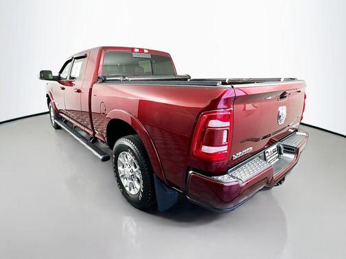Delmonico Red Pearlcoat 2022 RAM 2500 Laramie