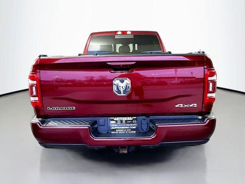 Delmonico Red Pearlcoat 2022 RAM 2500 Laramie