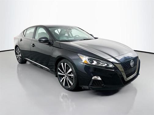 2021 Nissan Altima 2.0 SR