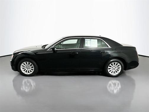 2013 Chrysler 300 Base